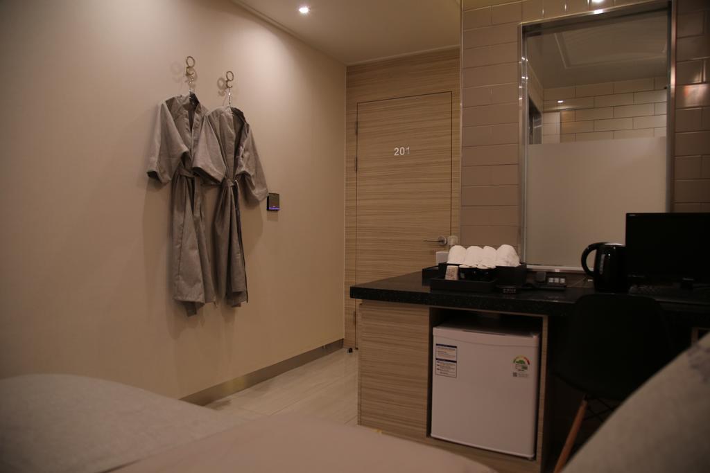 Motel Some Suwon Bilik gambar